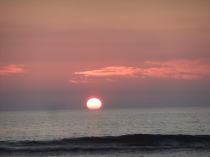 夕日に染まる雲が龍のよう・・・